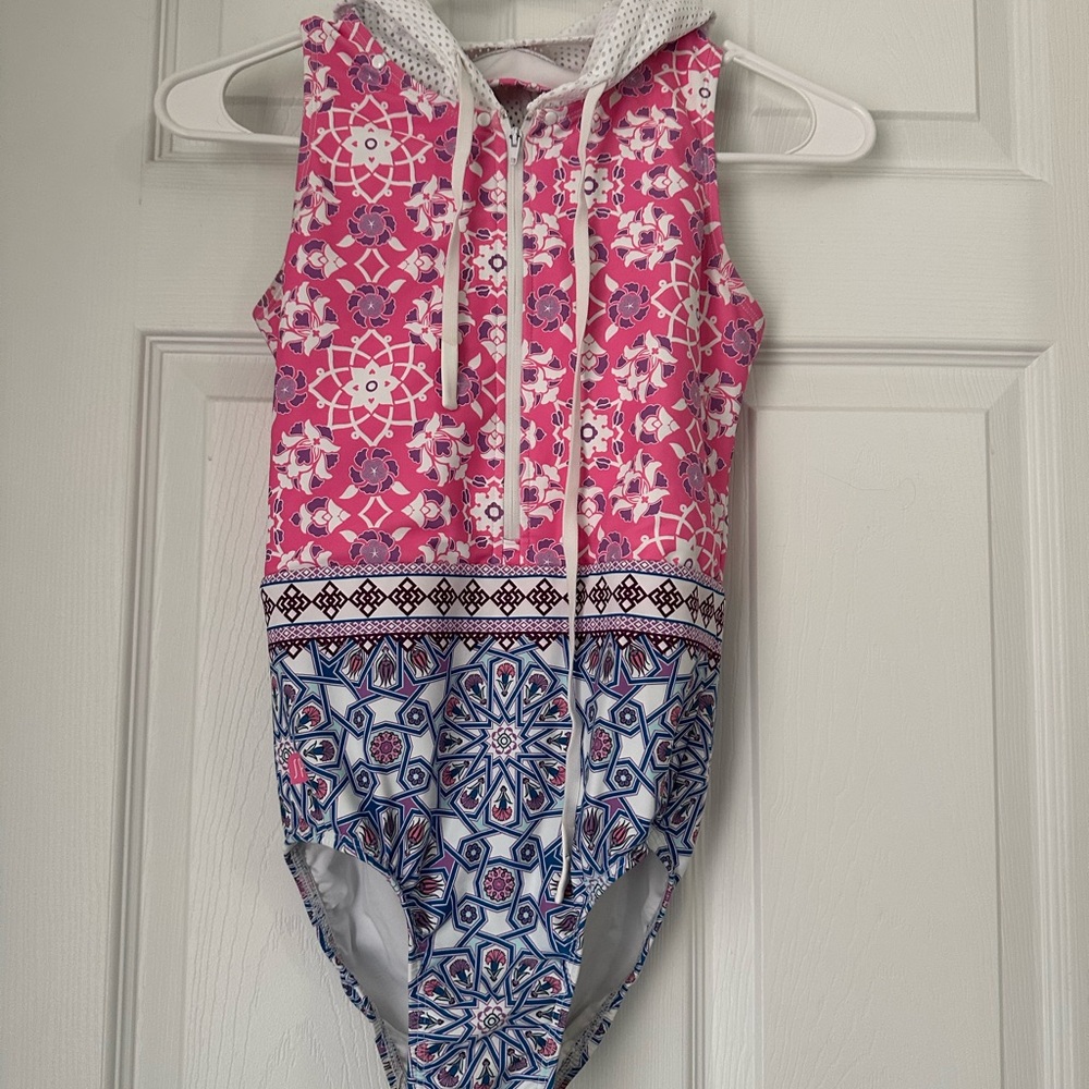 Sylvia P Hooded Gymnastics Leo